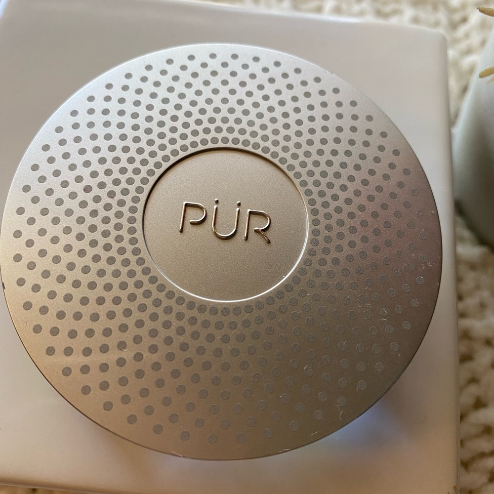 PUR 4 in 1 Pressed Mineral Makeup